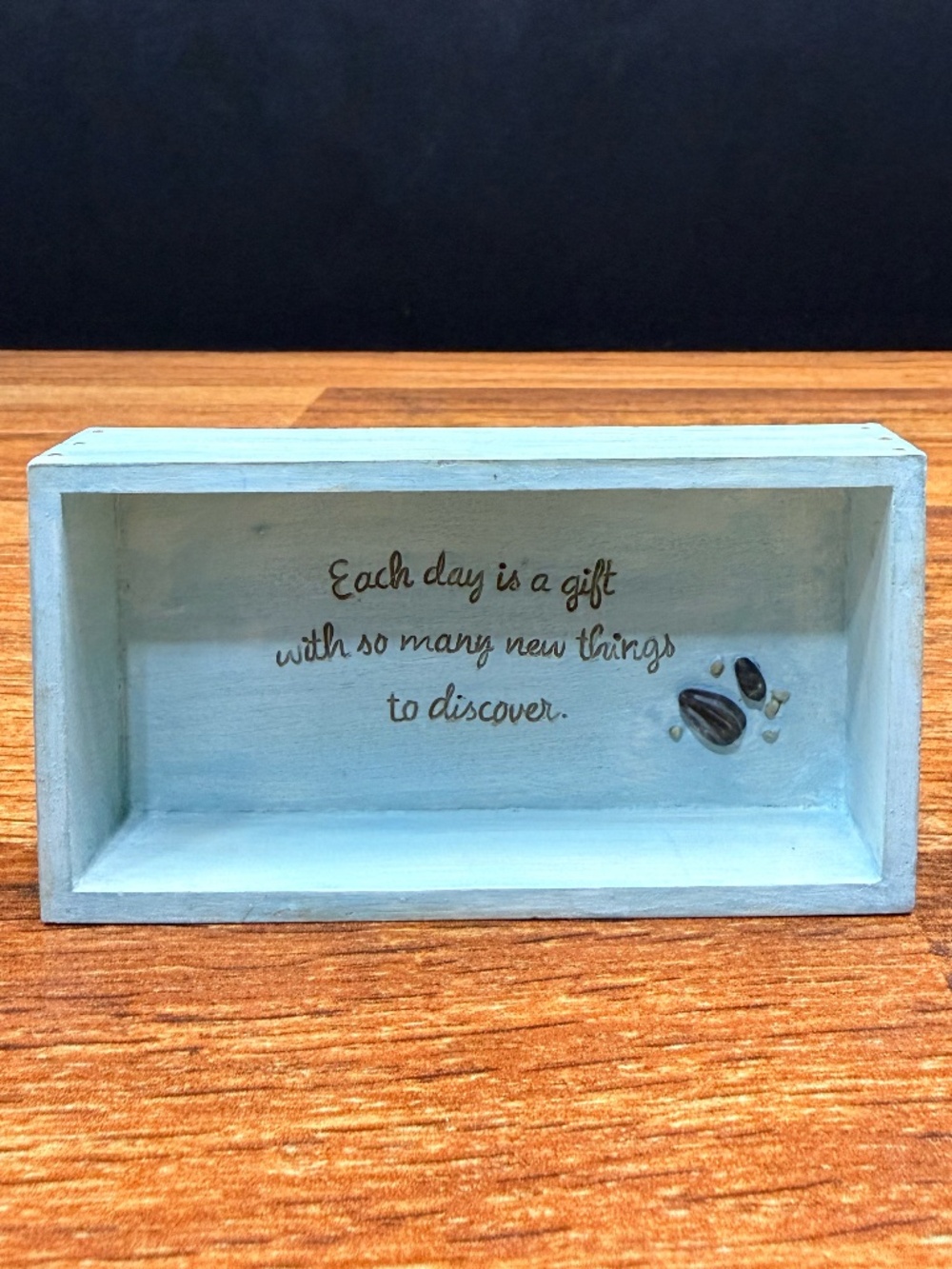 HALLMARK Marjolein Bastin Bird “Each day is a gift…” Trinket Box - Picture 10 of 16